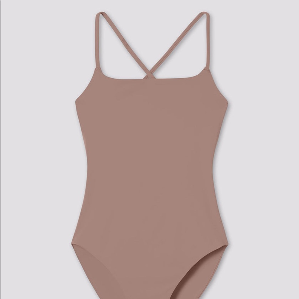 NWOT Girlfriend Collective Clemente One Piece